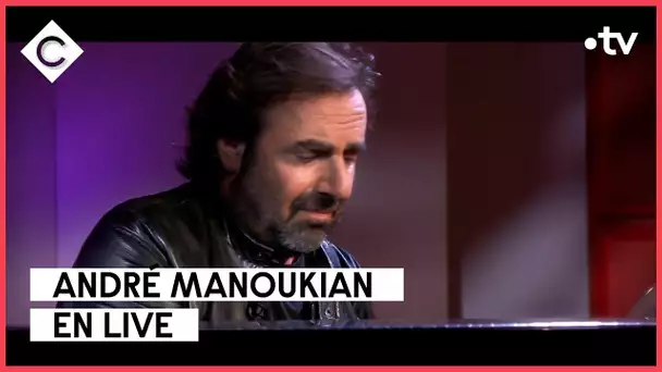 André Manoukian en live sur la scène de C à vous - 02/11/2022
