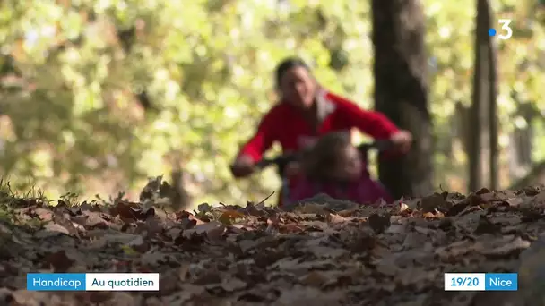 Championne de trail : elle court avec sa fille handicapée [2/2]