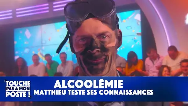 Matthieu Delormeau joue au jeu du pot d'échappement dans TPMP