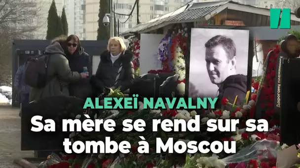 La mère d’Alexeï Navalny rend hommage à son fils