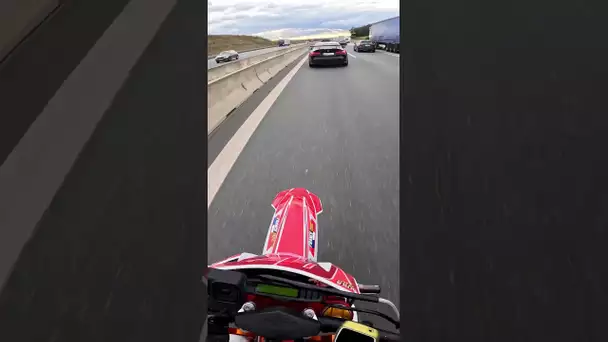 KTM vs. BMW M4 💥👀