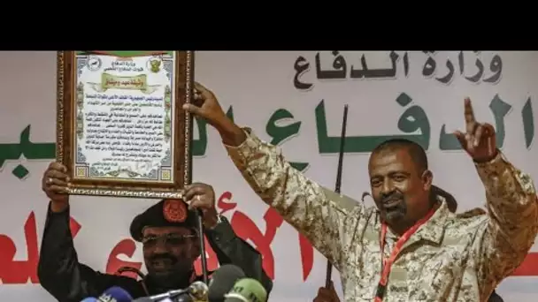 Au Soudan, Omar el-Béchir déclare l'état d'urgence et limoge le gouvernement