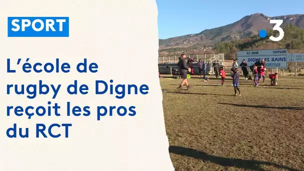 Rugby : les joueurs du RCT à la rencontre de jeunes joueurs à l'entraînement à Digne