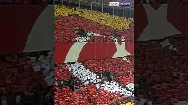 🥵 L'incroyable tifo des supporters de Galatasaray !