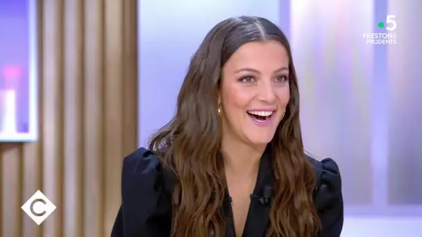 Camille Lellouche remercie son ex ! - C à Vous - 07/12/2020