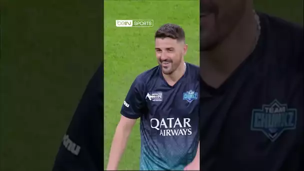 🔥 David Villa n'a pas oublié comment on nettoyait les lucarnes ! #Shorts