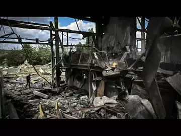 En direct : Kiev promet de "tout faire" pour défendre le Donbass • FRANCE 24