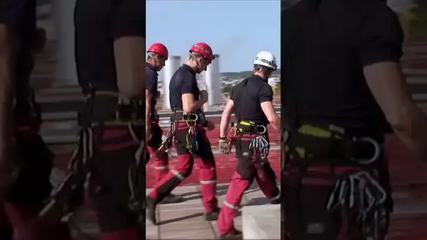 Entrainement intensif pour l'élite des pompiers français