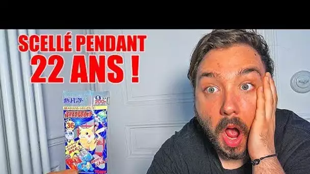 Ouverture d'un BOOSTER POKEMON ULTRA-RARE VIEUX DE 22 ANS !