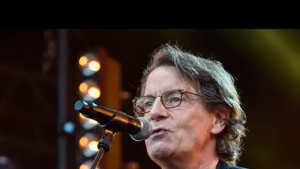 Francis Cabrel a adopté une fille
