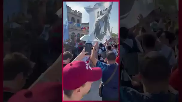 Argentine : Premier défilé des fans argentins dans les rues du Qatar