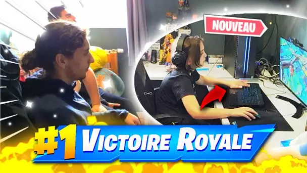 CE KIKOU JOUE POUR LA PREMIÈRE FOIS CLAVIER SOURIS SUR FORNITE ! IL EST TROP FORT