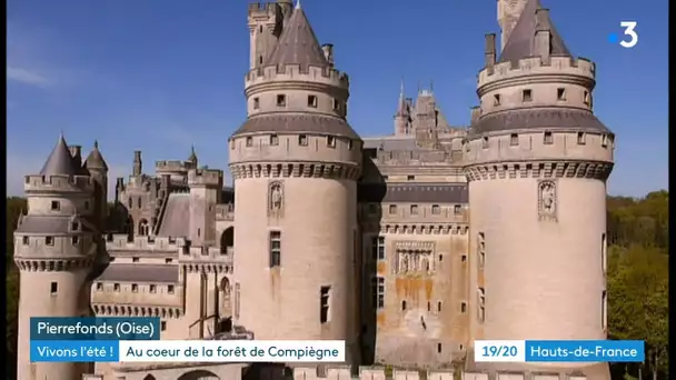 Le château de Pierrefonds, au coeur de la forêt de Compiègne