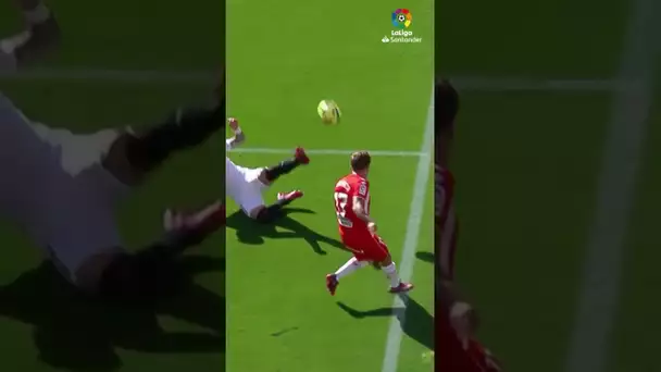 Akieme's first goal in LaLiga #shorts #laligasantander #akieme #almería