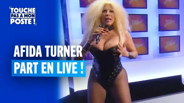 Afida Turner part en live dans l'émission de Jordan De Luxe !