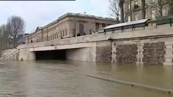 [Inondations dans le bassin parisien]