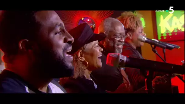 Le live : Kassav', le medley ! - C à Vous - 11/04/2019