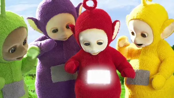 Les Teletubbies en français ✨ C'est l'heure de se lever | WildBrain