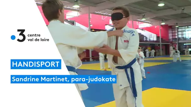 Sandrine Martinet, para-judokate sensibilise au handicap les jeunes licenciés d'Orléans