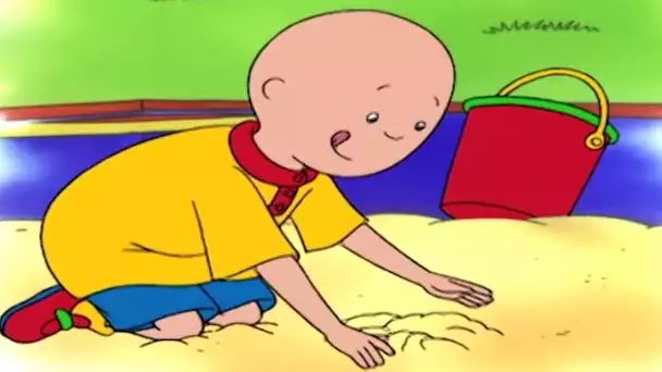 Caillou Joue Avec le Sable | Caillou en Français