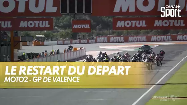 Le restart du départ de Moto2 à Valence