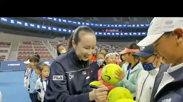 Affaire Peng Shuai : la joueuse de tennis est réapparue lors d'un tournoi de tennis à Pékin