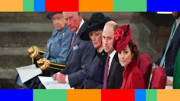 PHOTO – “Un an après”  le prince Charles et la famille royale rendent un vibrant hommage au prince