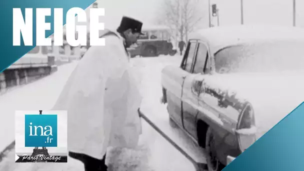 1963 : La neige tombe sur Paris | Archive INA