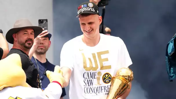 Quand Nikola Jokic égare son trophée de MVP... et qu'il n'en a vraiment rien à faire