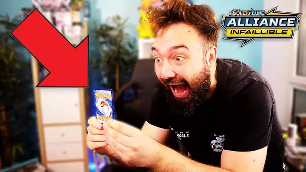 OUVERTURE DE 10 BOOSTERS POKEMON ULTRA RARE ! ( J'étais pas prêt )