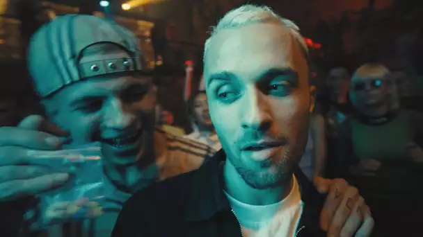 Squeezie ft. Gambi - Servis (Clip Officiel)