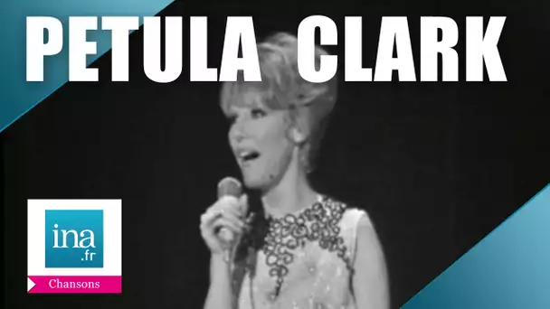 Petula Clark "Chariot" (live officiel) | Archive INA