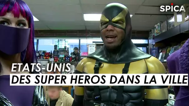 ETATS-UNIS: Des super-héros dans la ville
