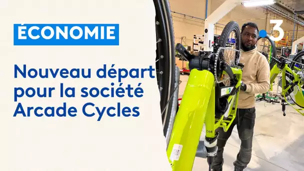 Arcade Cycles change de braquet