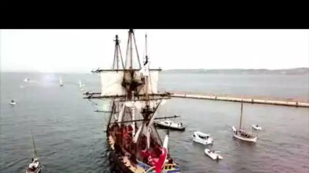 Vues aériennes du départ de l&#039;Hermione du Vieux Port de Marseille en HD