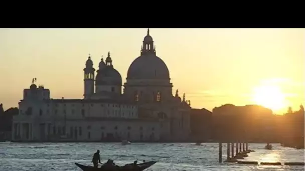 MEDITERRANEO – En Italie, la gondole, cette tradition ancestrale : c’est le symbole de Venise.