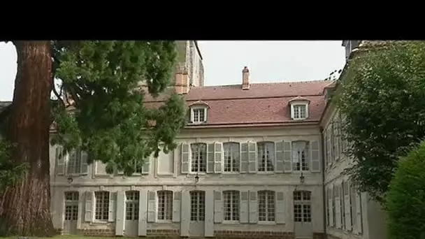 Visite de la propriété de Stéphane Bern dans le Perche