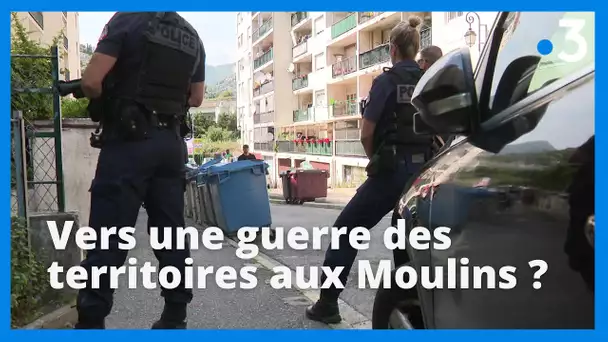 Une vidéo montre des individus armés de kalachnikov à Nice