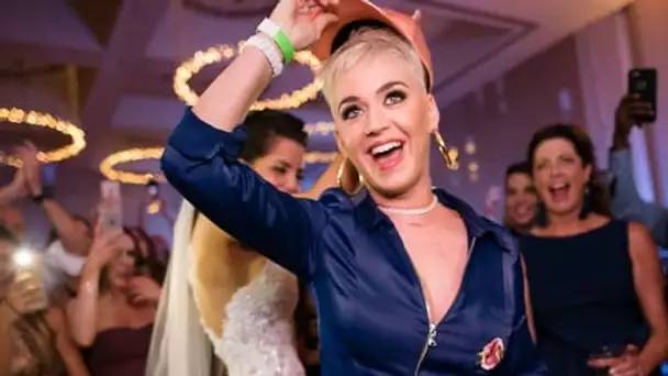 Quand Katy Perry s’incruste à un mariage