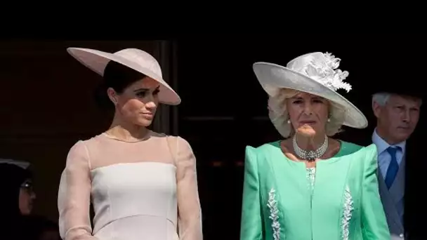 Camilla Parker-Bowles chasse Meghan Markle