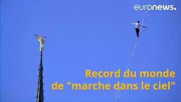 Il "marche dans le ciel" du Mont St-Michel