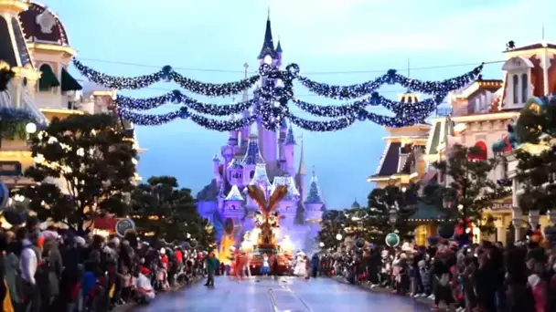 En attendant Noël : une année incroyable à Disneyland