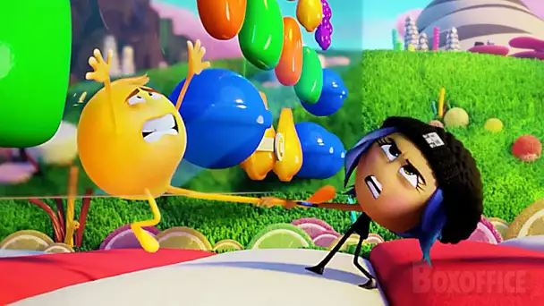 Coincé dans Candy Crush | Le Monde secret des Emojis | Extrait VF