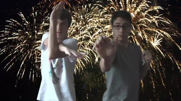 SqueeZie & FeZzo | FEU D'ARTIFICE DE VIDEOS !