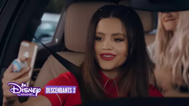 Descendants 3 - Carpool Karaoké : Queen of Mean