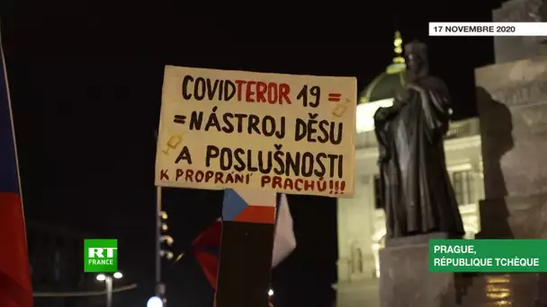 République tchèque : des manifestants dénoncent les mesures anticoronavirus