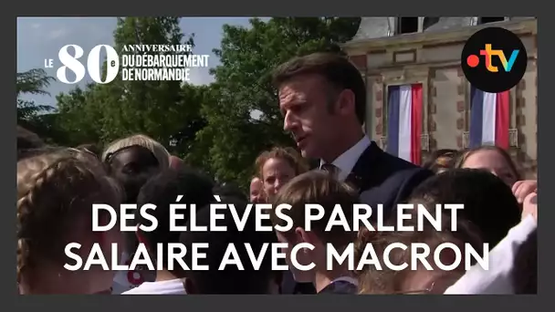 80 ans du Débarquement. Emmanuel Macron parle salaire avec des élèves de Saint-Lô