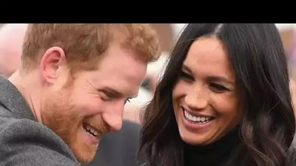 Le prince Harry a "rugi" au cadeau de Noël de Meghan avant de le jeter à la poubelle