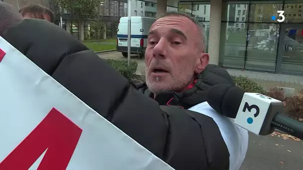 Rouen : mobilisation des salariés du papetier UPM pour sauver leur entreprise