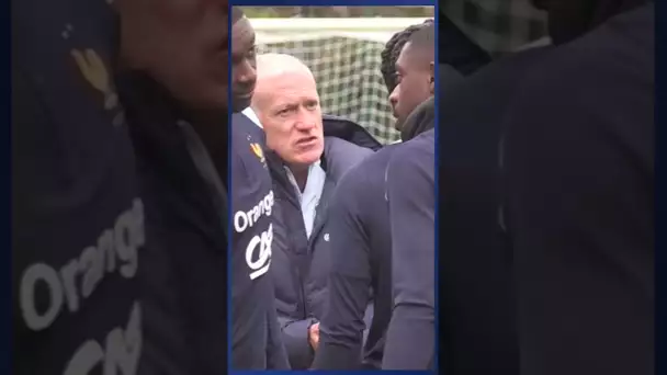 De quoi peuvent bien parler Deschamps et Koundé ?